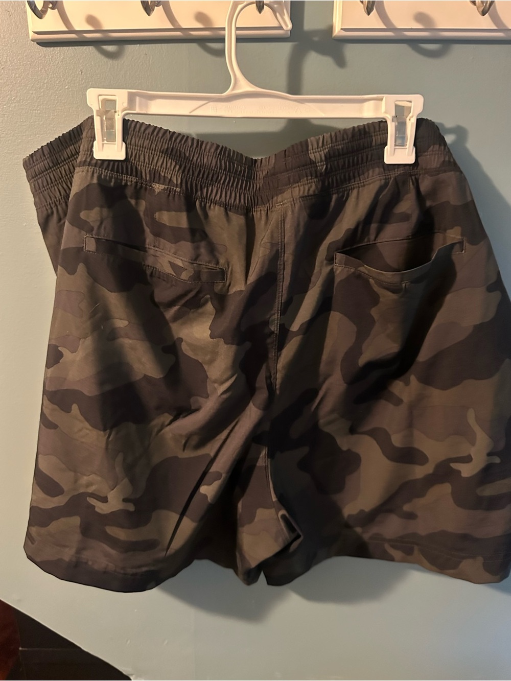 Old Navy Women’s Camo Active Shorts
